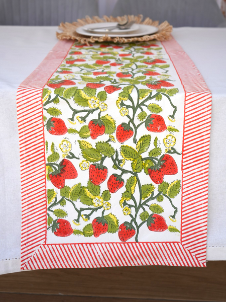 Strawberry feast Table runner