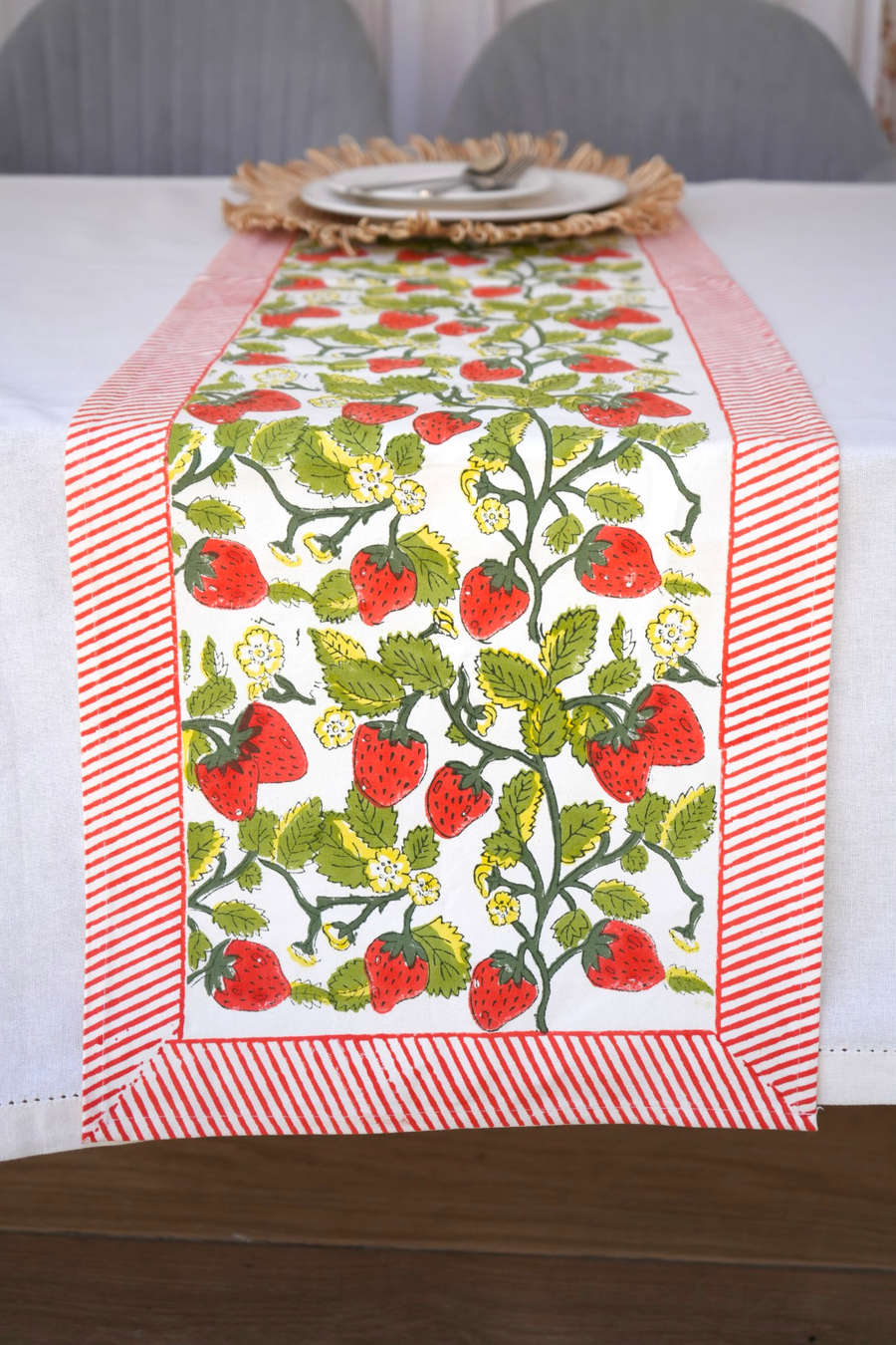 Strawberry feast Table runner