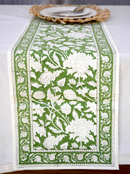 Pistachio Lover table runner