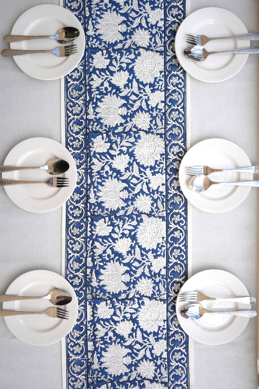 Oriental Flower Garden table runner
