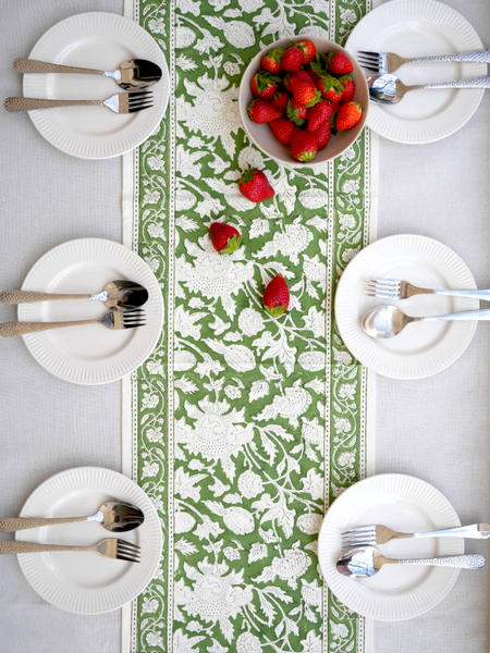 Pistachio Lover table runner