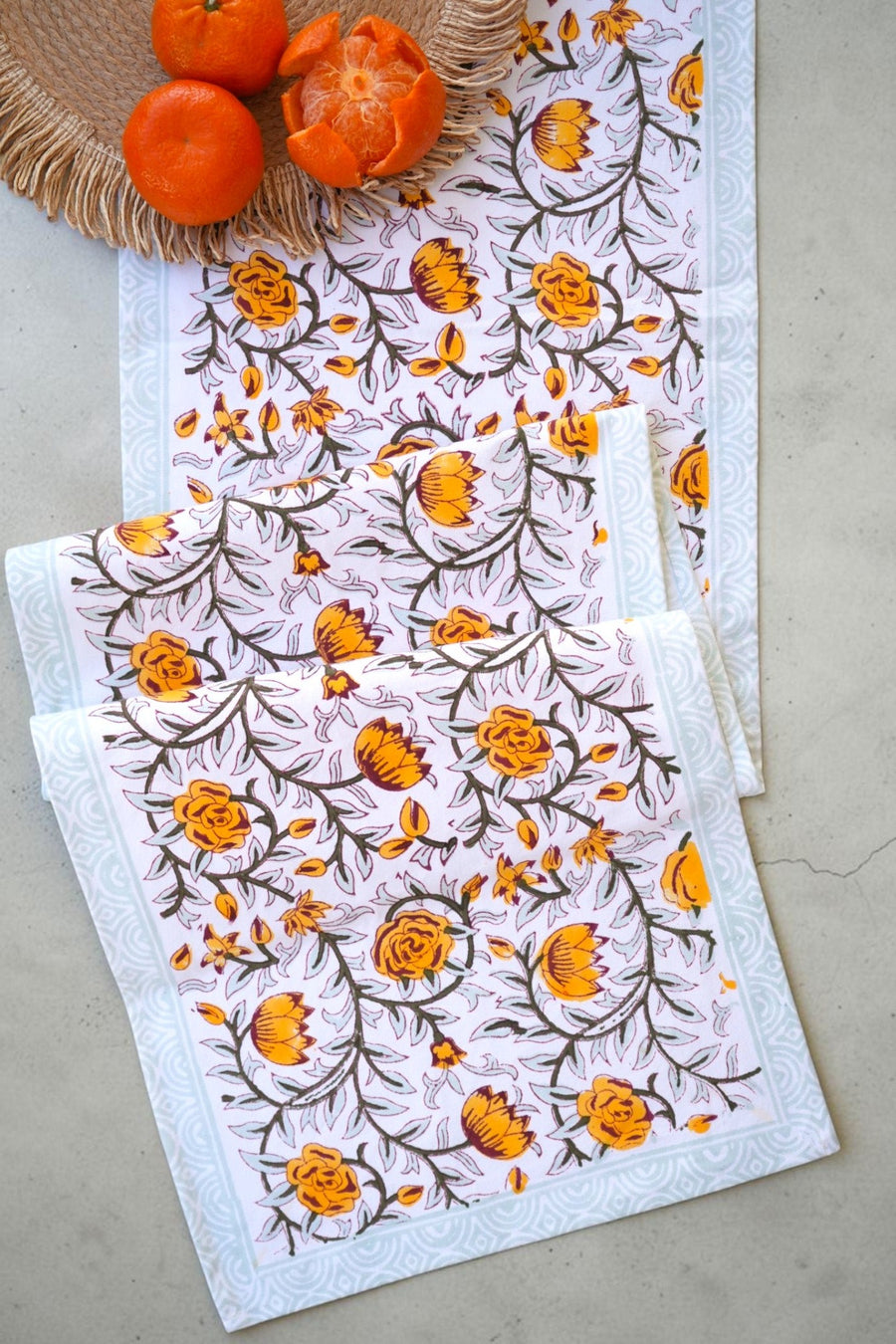 Rose garden Table Runner