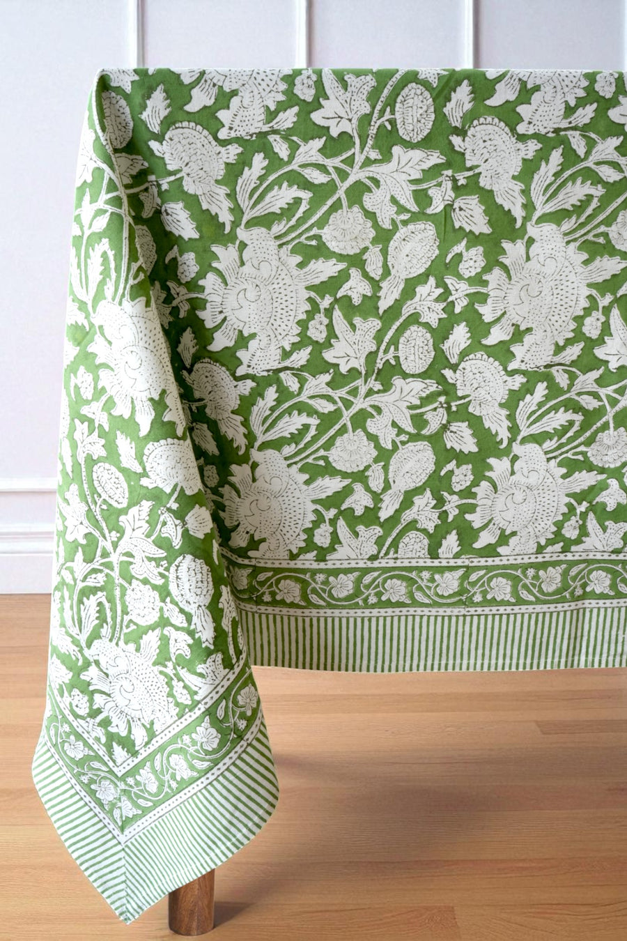 Pistachio Lover Tablecloth