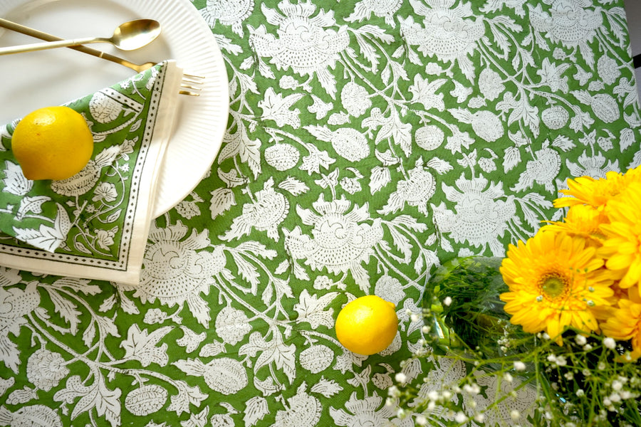 Pistachio Lover Tablecloth