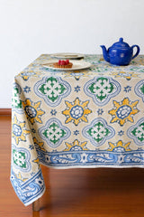 Alfama's Memory Tablecloth