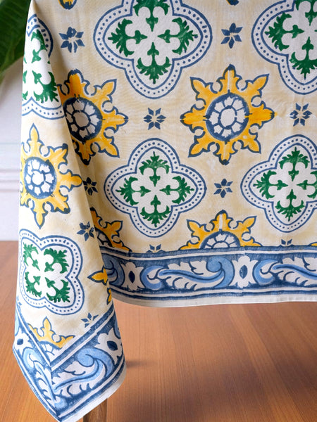 Alfama's Memory Tablecloth