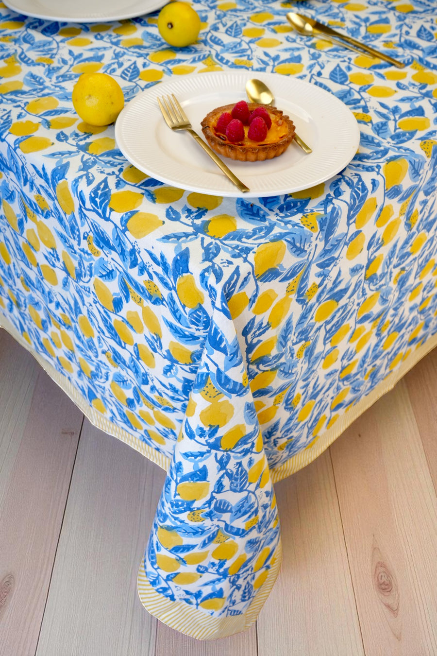 Moolight Lemon Groove Tablecloth
