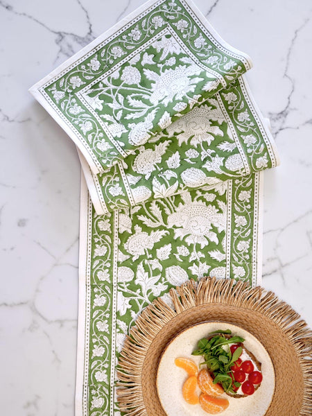 Pistachio Lover table runner