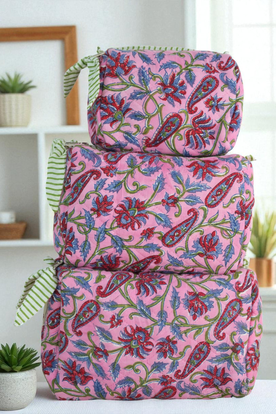 Quilted pouch in Purple Boho Blush