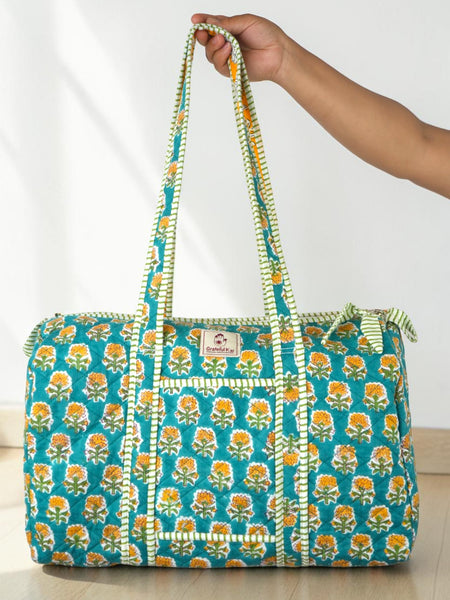Quilted Duffle bag in Teal Tropicana