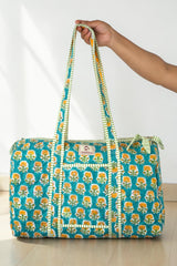 Quilted Duffle bag in Teal Tropicana